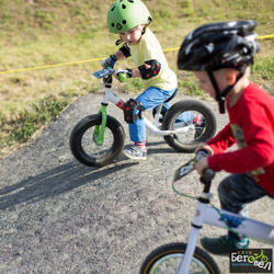 1 мая 2017 года на BMX-треке состоится III этап Кубка весны по беговелоспорту – беговелогонка «Король горы»! Приглашаем детей 2-5 лет!