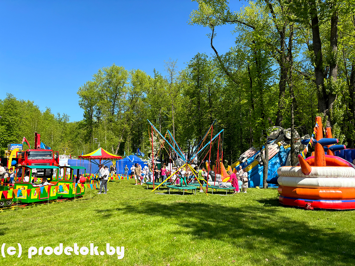 Детские развлечения в Парке Победы 