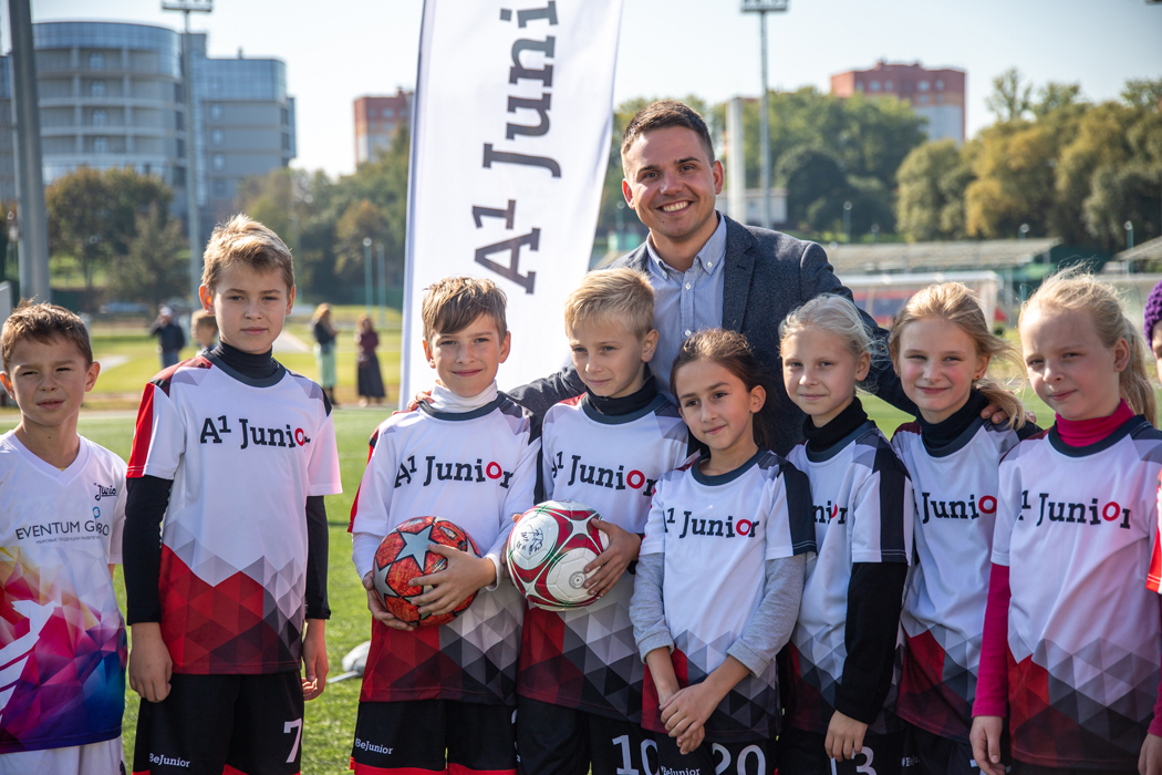 Компания А1 и футбольный клуб «Юниор» разработали новый спортивный бренд