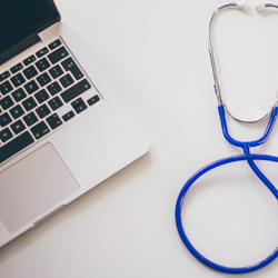 За заполненную анкету предлагают бонус - ответ врача на интересующий вопрос