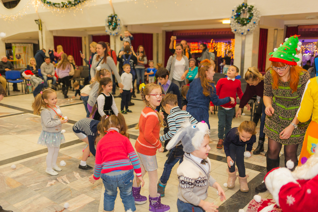 «Добрая елка»: в Минске состоялся инклюзивный новогодний праздник для детей с аутизмом