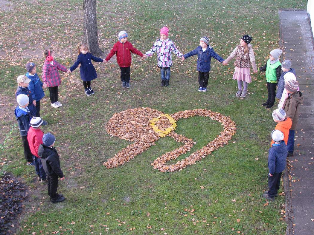 Сотни белорусских школ сняли более 400 видеоклипов про спасение планеты от мусора: объявлены победители республиканского экологического конкурса «Героям петь легко»