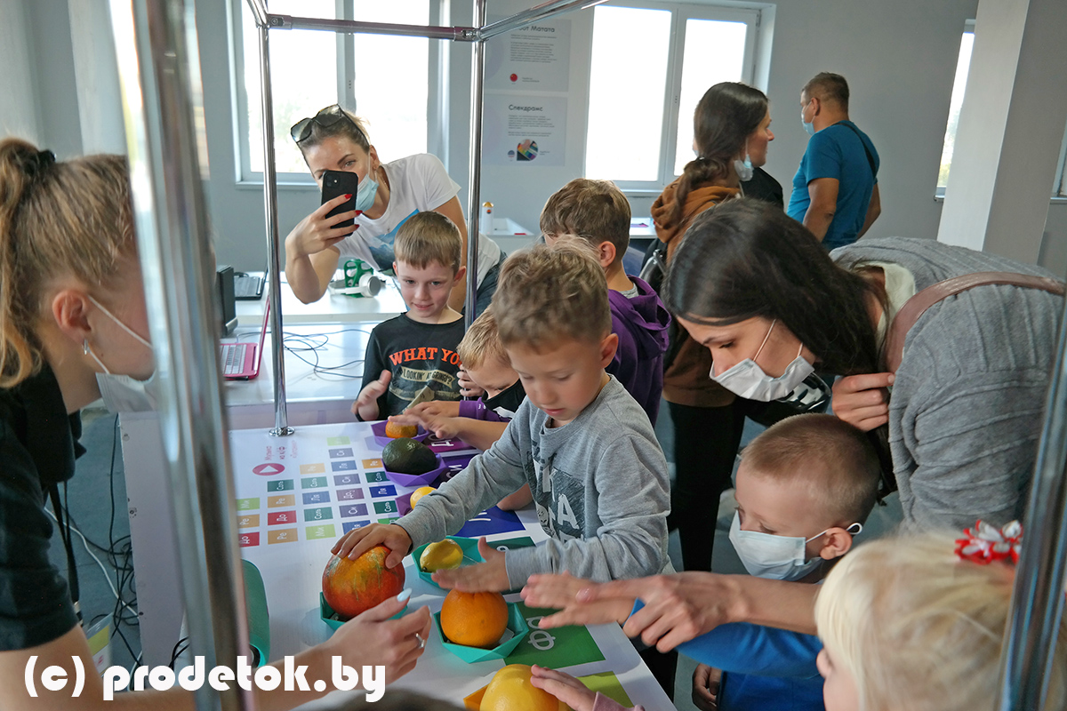 Робо-пианино. Фестиваль роботов в Минске 2021: фотоотчет и отзыв