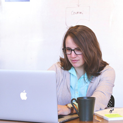 «Сказки вслух», детский сад с коворкингом для мам, автоматы для продажи средств личной гигиены: стали известны женские стартапы-финалисты Lady Awards 2019