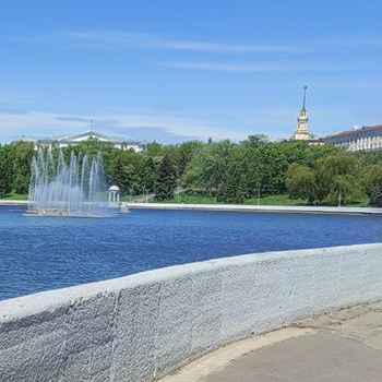 Массовые сеансы йоги и массажа