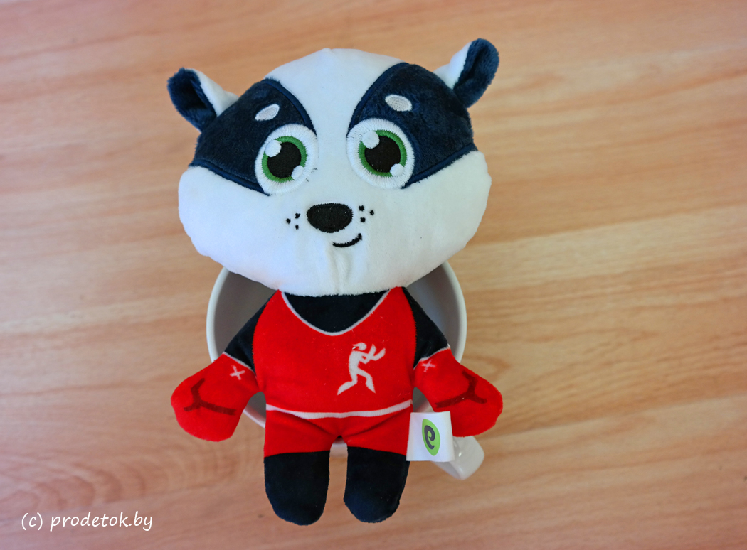 Теперь как и все? В Евроопте предлагают собрать наклейки и получить игрушку в кружке 