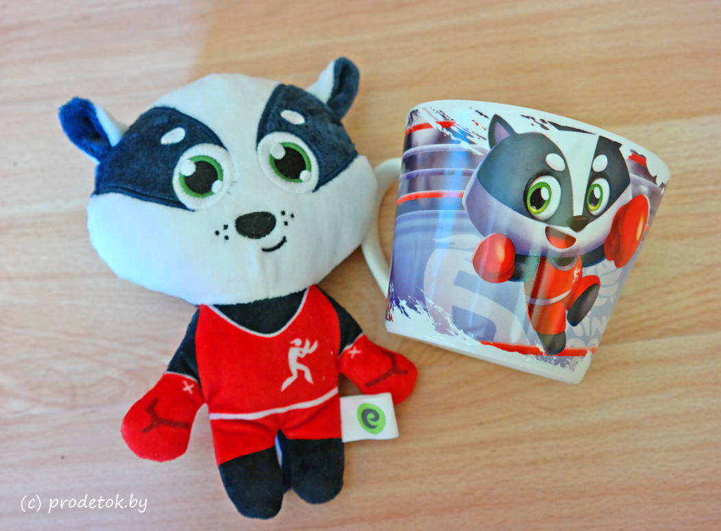 Теперь как и все? В Евроопте предлагают собрать наклейки и получить игрушку в кружке 