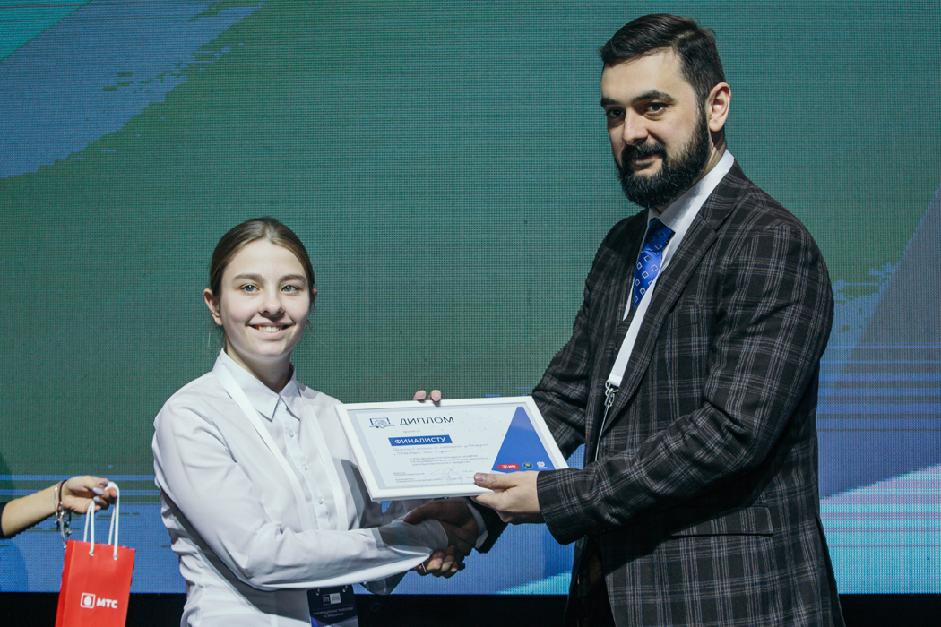 Как с помощью робота изучать физику? Названы победители конкурса молодежных проектов