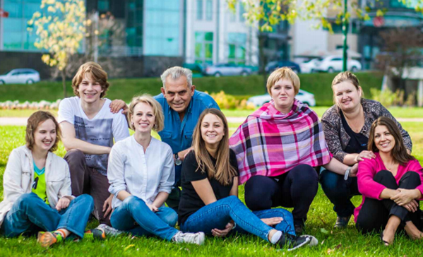 «Уже не мечтала создать семью!» Красный Крест выпустил книгу признаний белорусов с расстройством психики