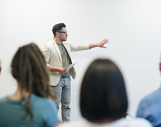 Бесплатные лекции про искусство, паблик-арт и урбанистику