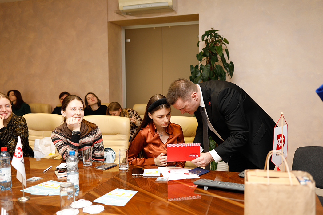 В Беларуси начала действовать первая банковская карточка для родителей «Матуля» 