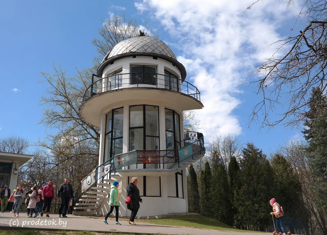 Минский планетарий: бесплатные сеансы в обсерватории, столетний телескоп и сферическое кино