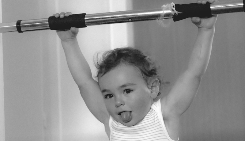 В Минске рухнули цены на фитнес, в том числе на детские и семейные абонементы

 