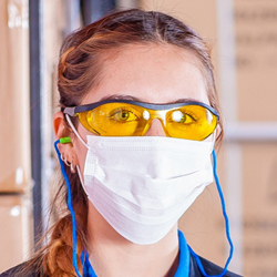 Нюхать или не нюхать: почему не все производители задумываются о детях