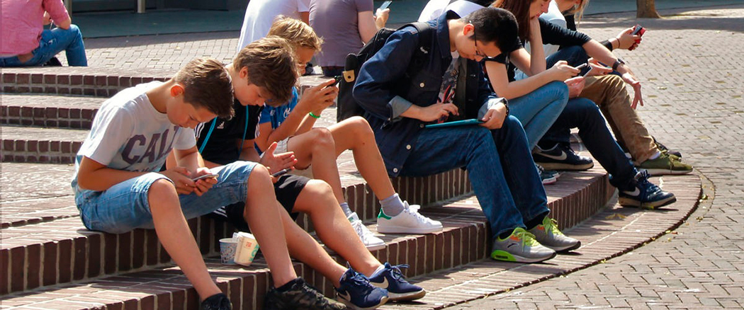 Как школьникам и студентам можно найти работу в Минске