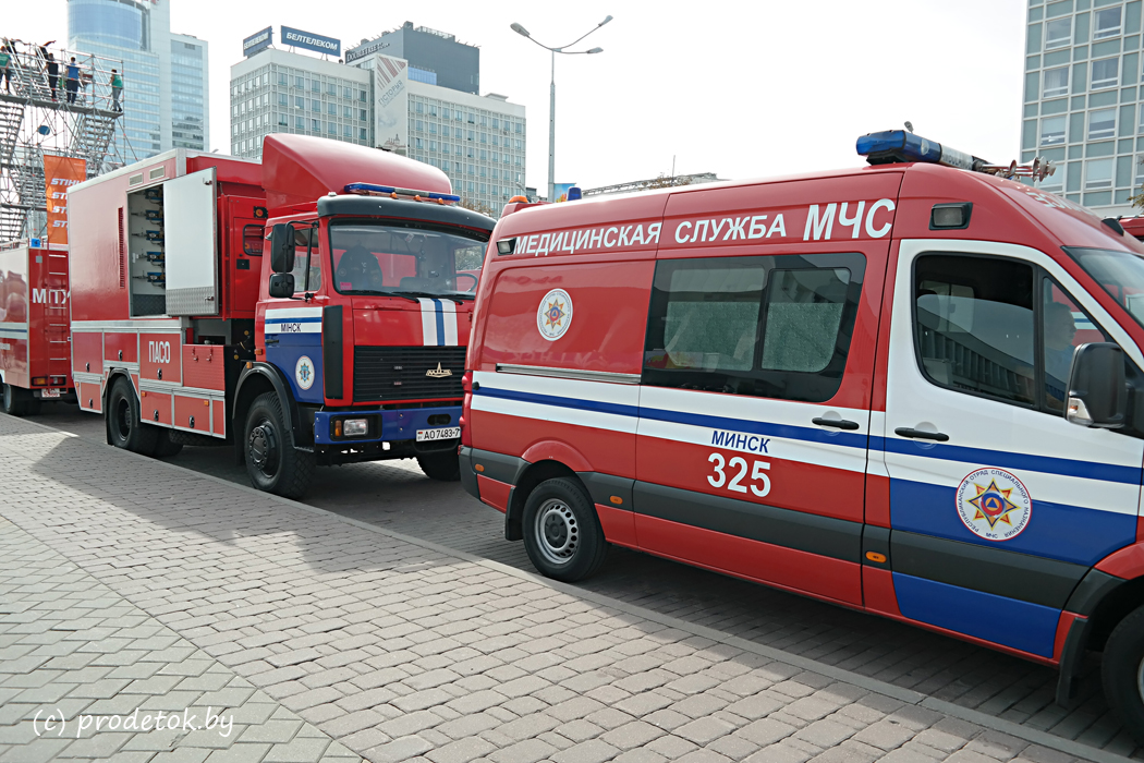 В Минске прошло международное соревнование «Сильнейший пожарный-спасатель 2018»: фотофакт