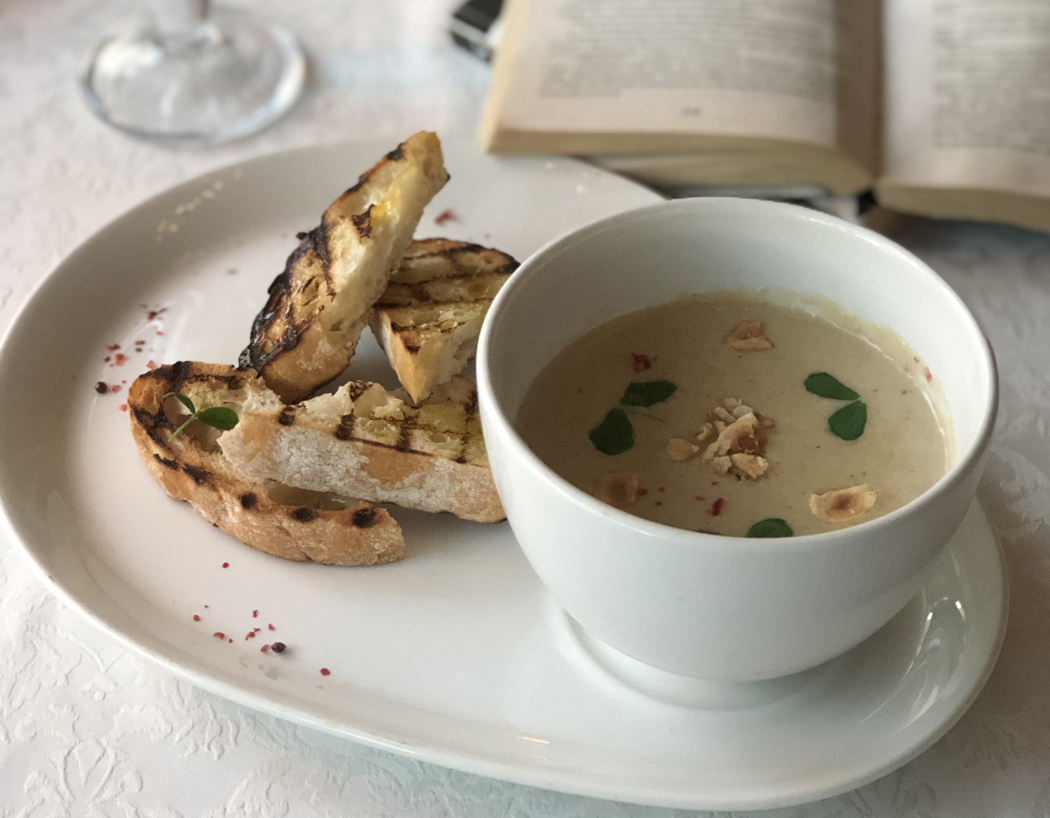 Блюда из романов Владимира Короткевича, Джона Толкина или Брэма Стокера: книжная гастронеделя впервые пройдет в Минске