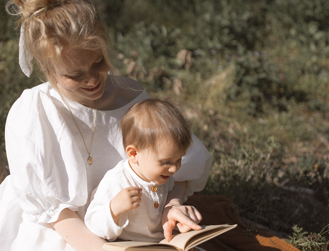 Топ книг для самых маленьких, или Прививаем любовь к чтению с детства 