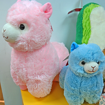 Ламы идут на смену единорогам: что ждет рынок игрушек в ближайшее время