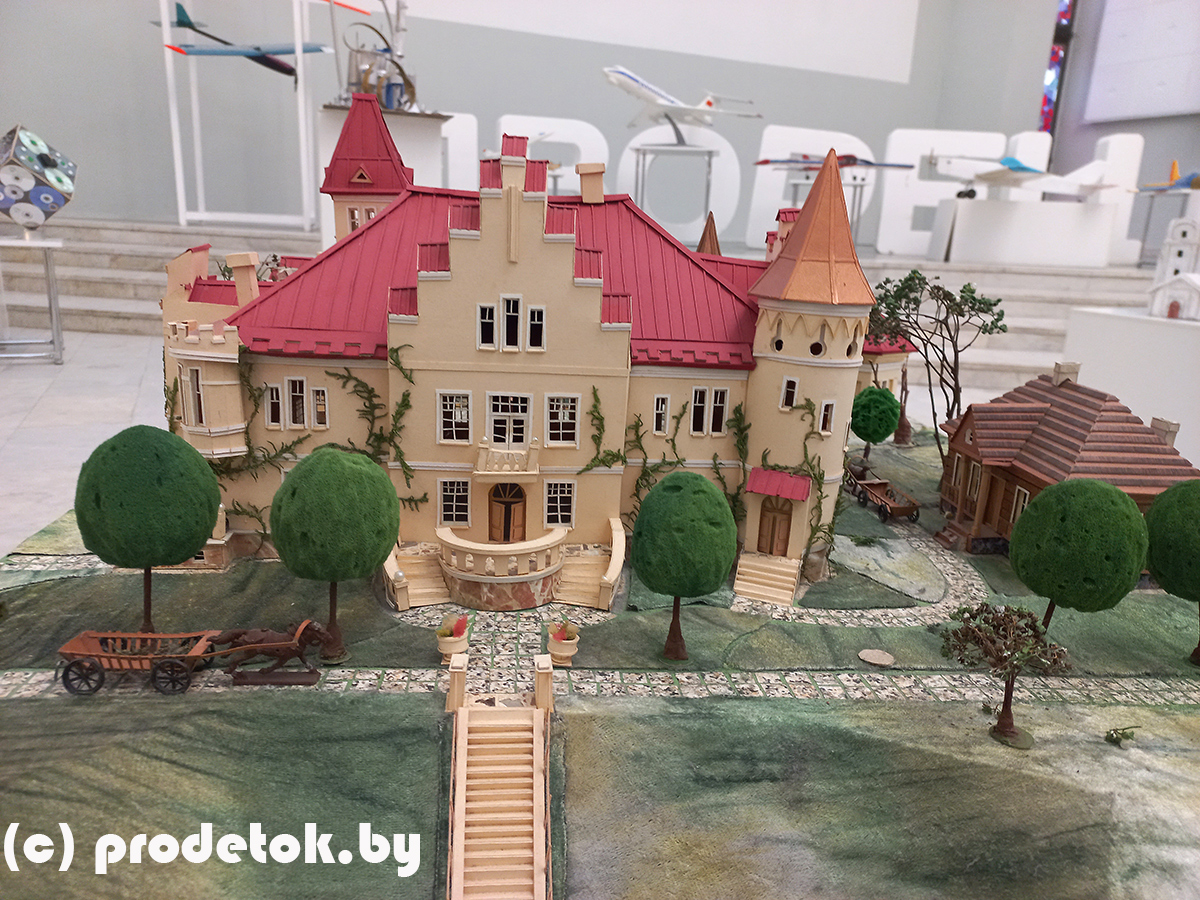 Творчество юных: посмотрите, что можно увидеть на бесплатной выставке в Минске