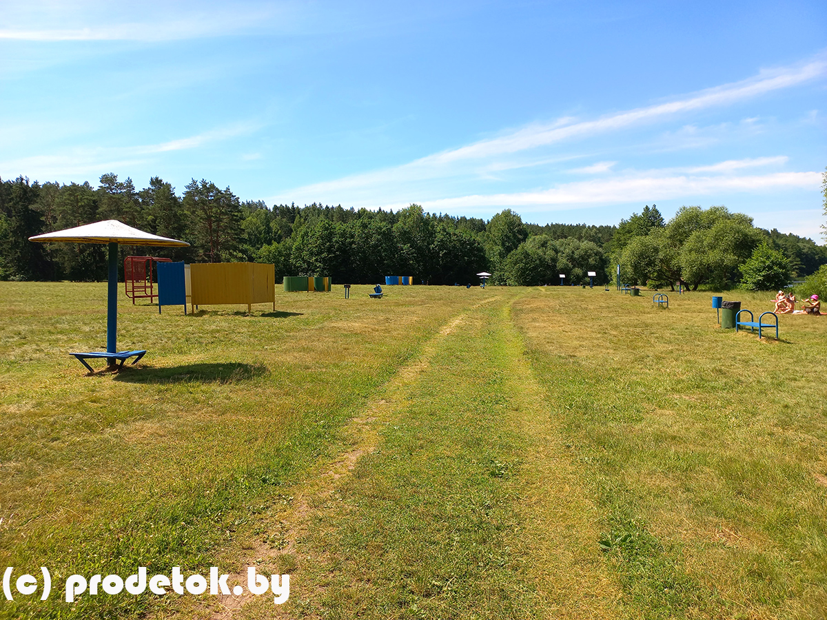 Пляж 7 Вячи: огромное поле, туристические местечки и скрытый лесной пляж