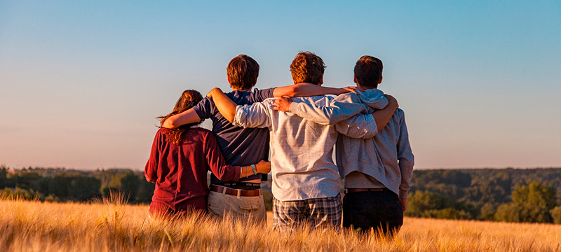 Благотворительный номер для проекта YOUCAN, помогающего детям-сиротам