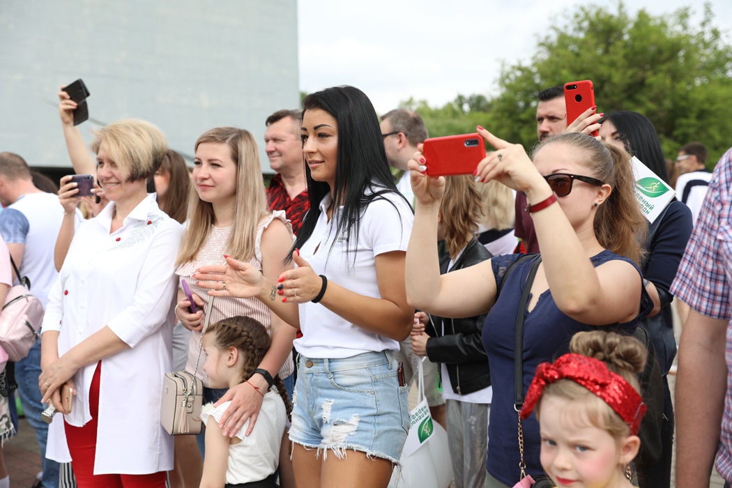 700 бегунов в Бресте помогли с открытием сенсорной комнаты для детей 